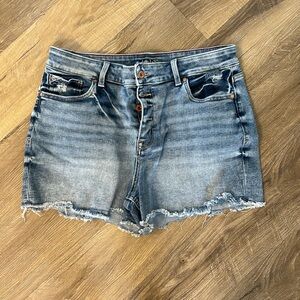 Edgely Jean shorts
